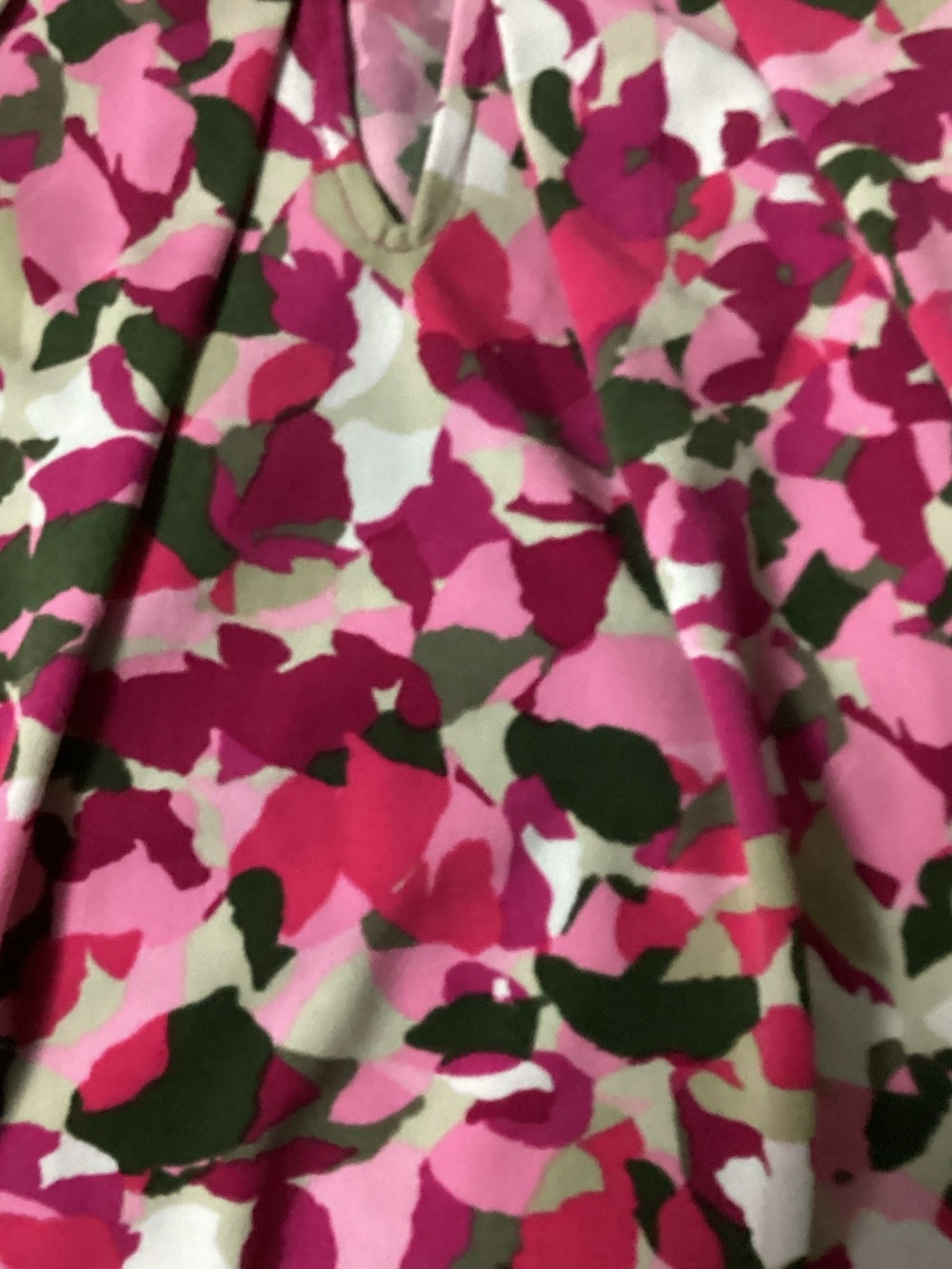 Liz Claiborne Pink Multi-Print Keyhole Short Sleeve Blouse - Picture 5 of 5